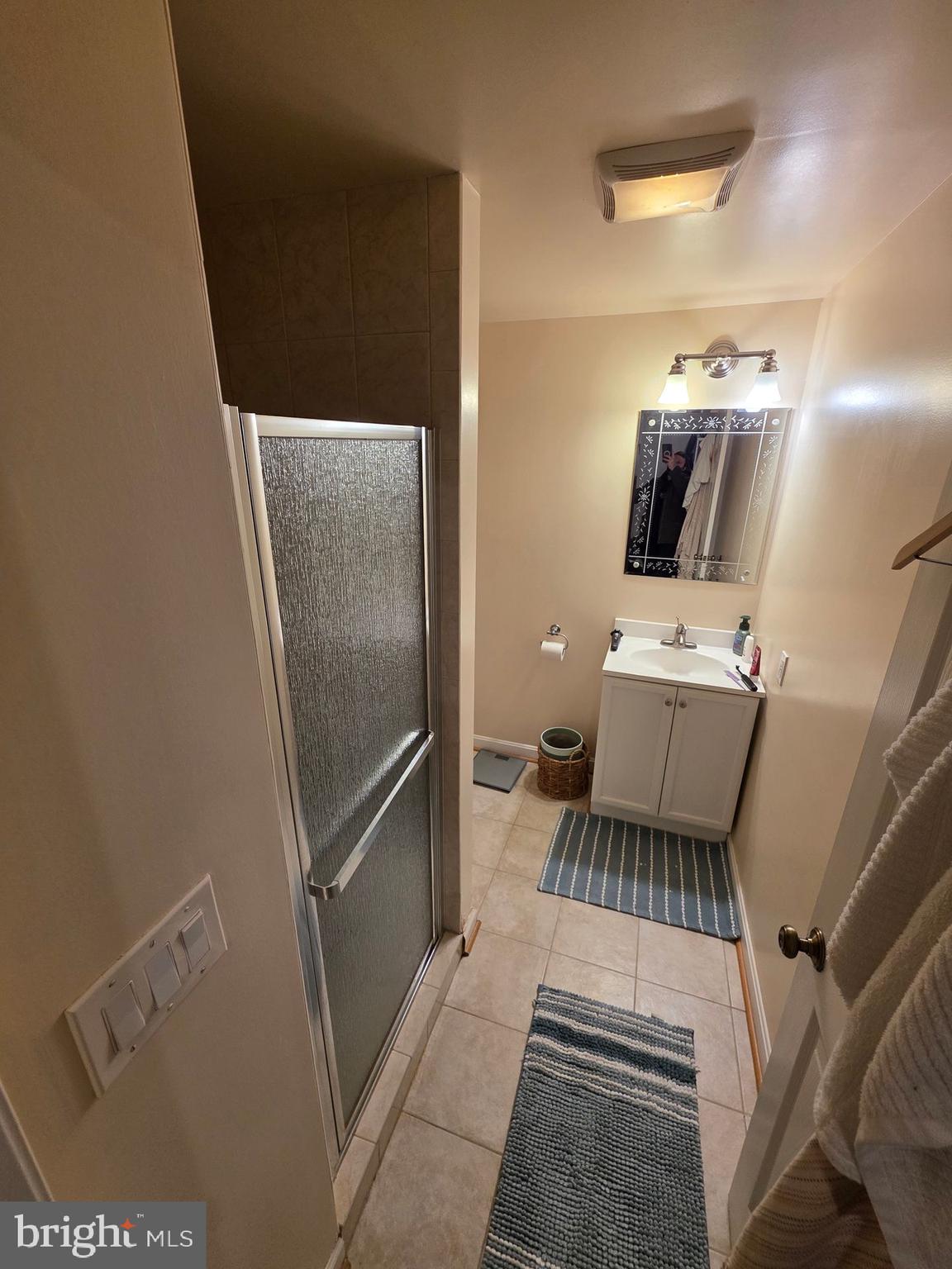 7726 Seven Locks Road Bethesda, MD 20817 - Photo 24 of 35