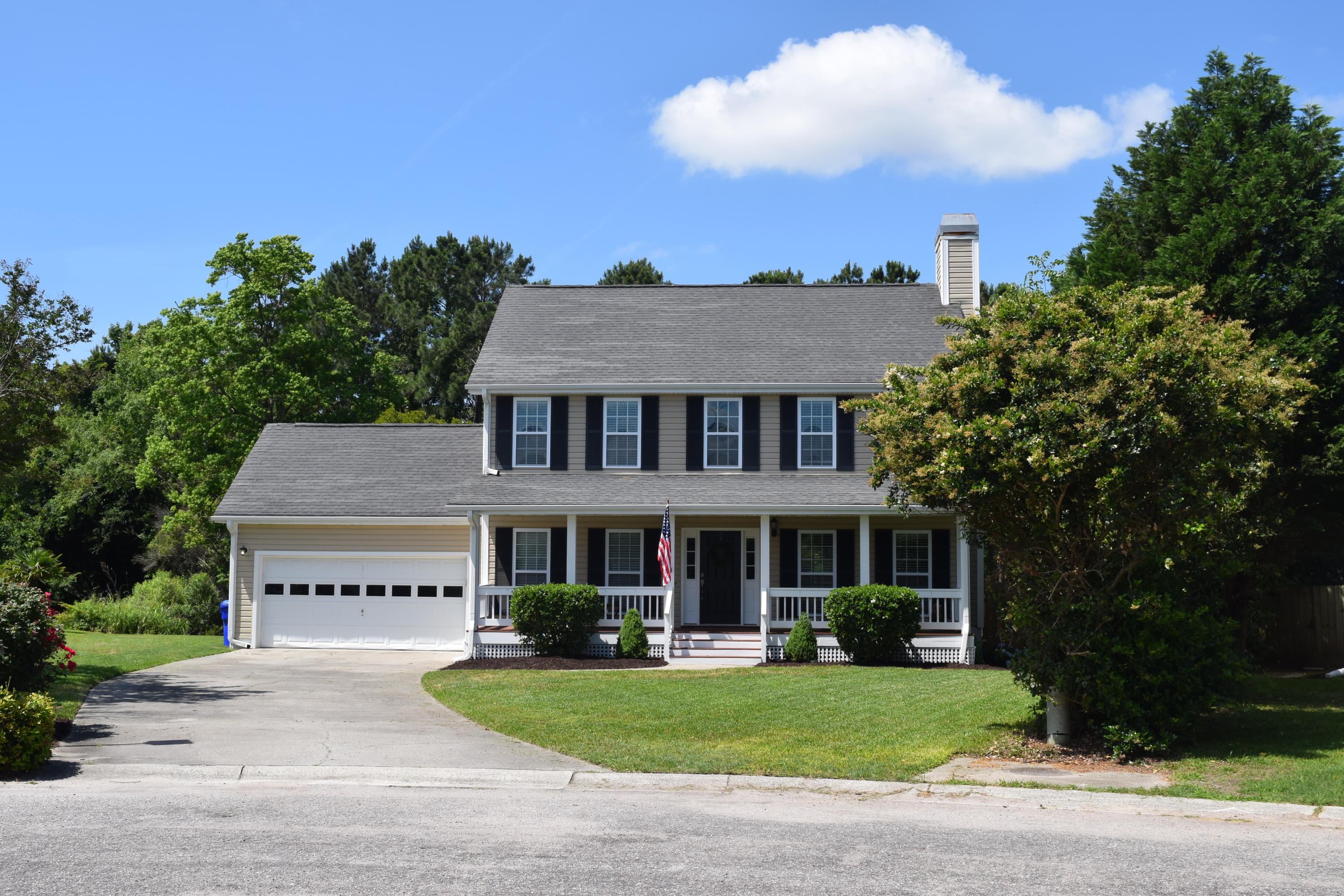 758 Lookout Point Mount Pleasant, SC 29464 - Photo 2 of 25 DSC_0004