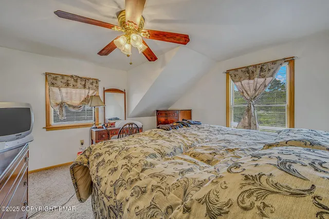 $499,900 | 5502-5500 Highway 115, Blakeslee, PA 18610