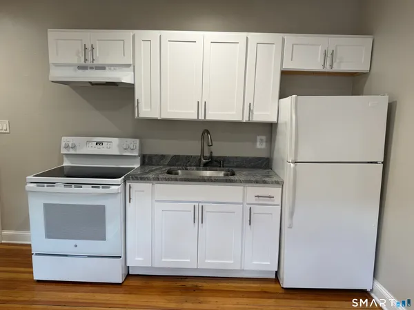 $975 | 1 Divinity Street, Unit 2C, Bristol, CT 06010