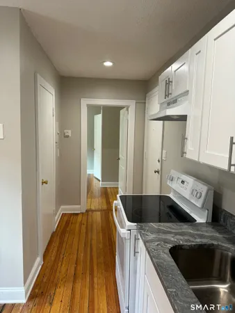 $975 | 1 Divinity Street, Unit 2C, Bristol, CT 06010