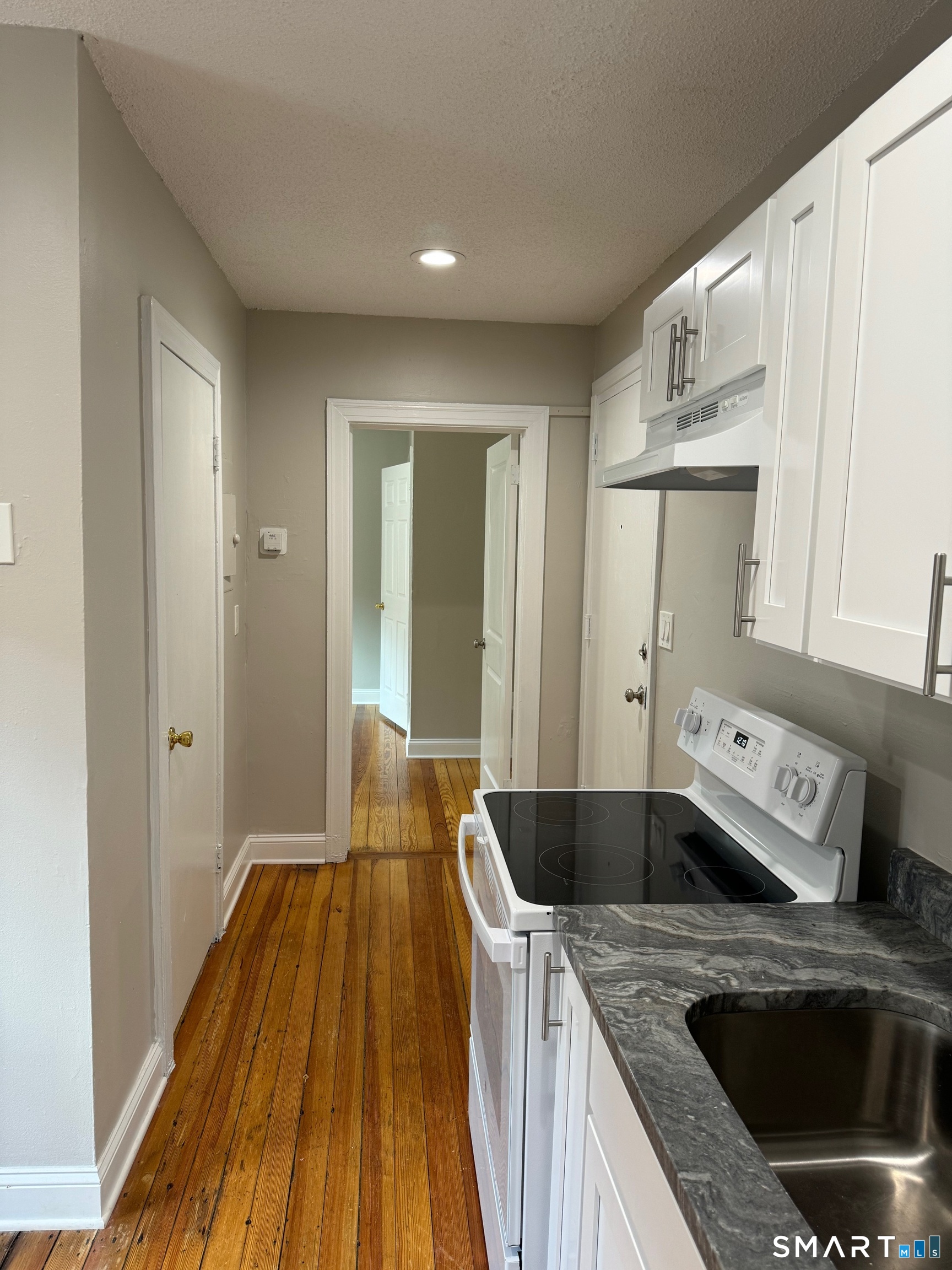 1 Divinity Street, Unit 2C Bristol, CT 06010 - Photo 5 of 11