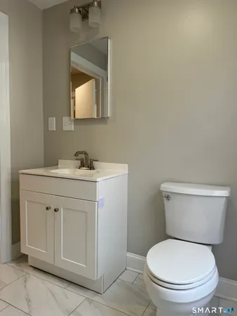 $975 | 1 Divinity Street, Unit 2C, Bristol, CT 06010