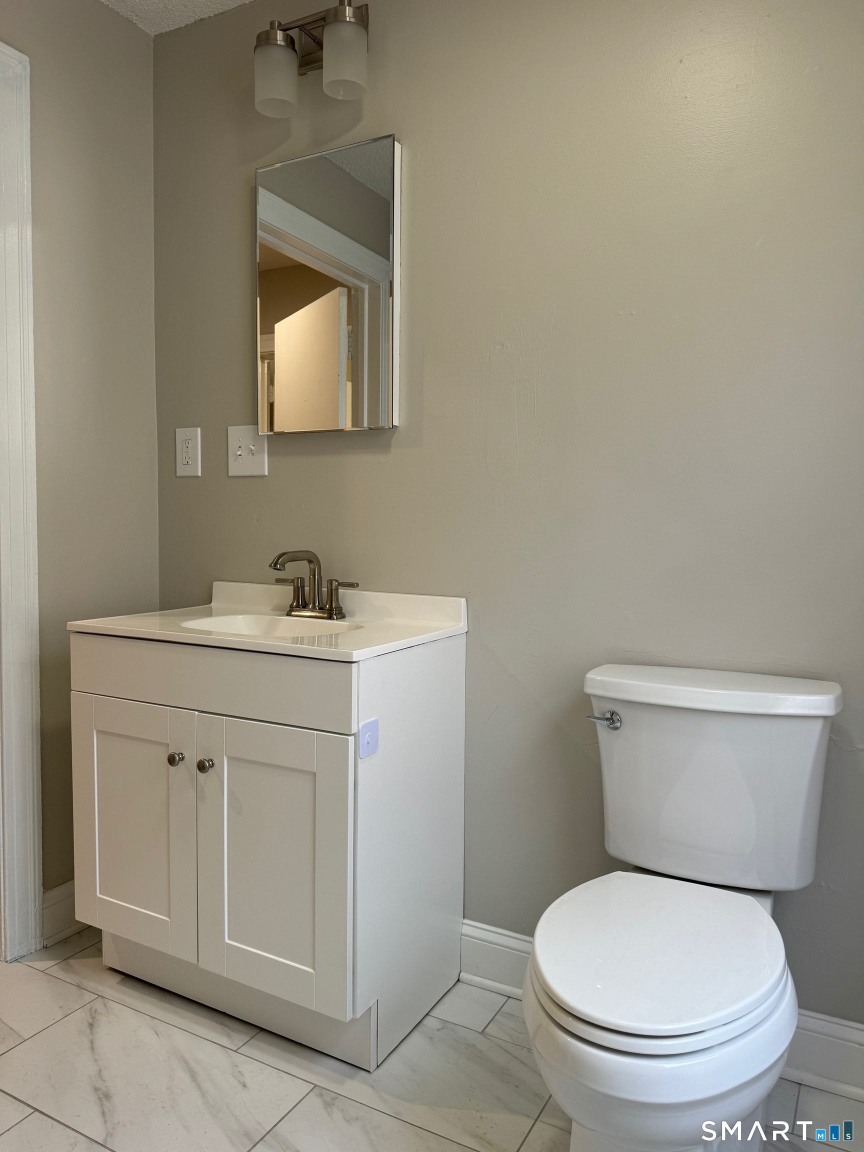 1 Divinity Street, Unit 2C Bristol, CT 06010 - Photo 7 of 11