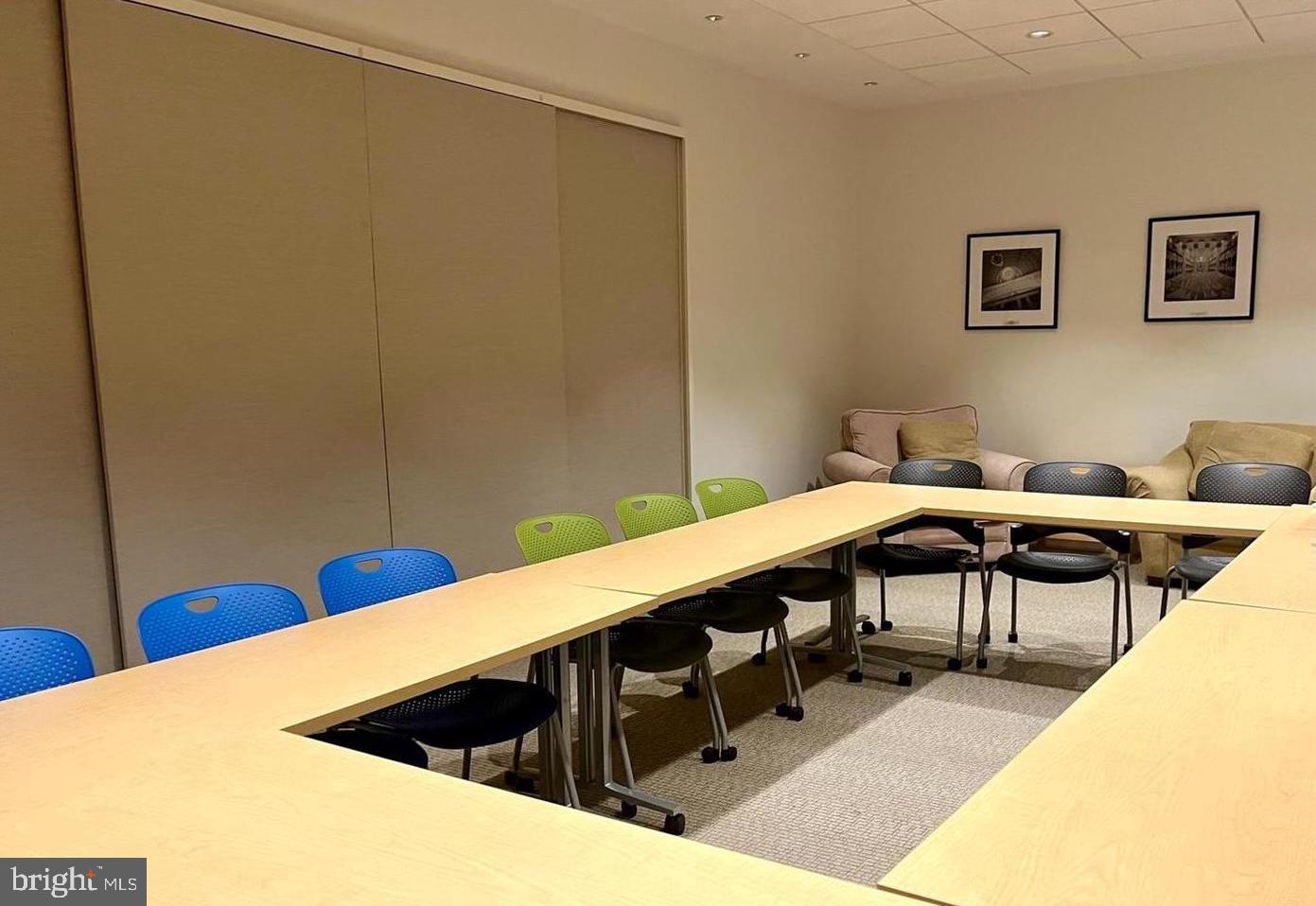 2475 Virginia Avenue Northwest, Unit 515 Washington, DC 20037 - Photo 20 of 22 a balcony with table and chairs