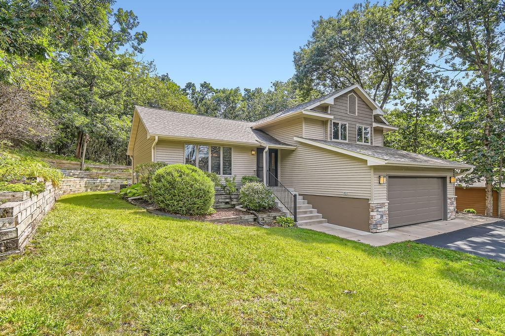 718 Deer Path Road North North Hudson, WI 54016 - Photo 1 of 27 Gallery Image 1