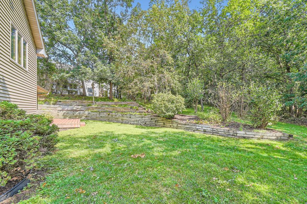 718 Deer Path Road North North Hudson, WI 54016 - Photo 25 of 27 Gallery Image 25