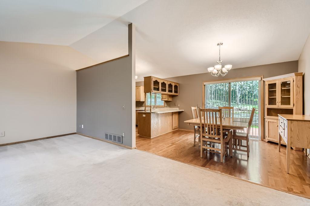 718 Deer Path Road North North Hudson, WI 54016 - Photo 5 of 27 Gallery Image 5
