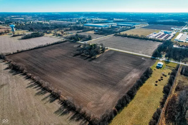 $3,000,000 | 3640 West 67th Street, Anderson, IN 46011