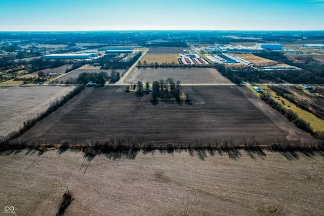 $3,000,000 | 3640 West 67th Street, Anderson, IN 46011