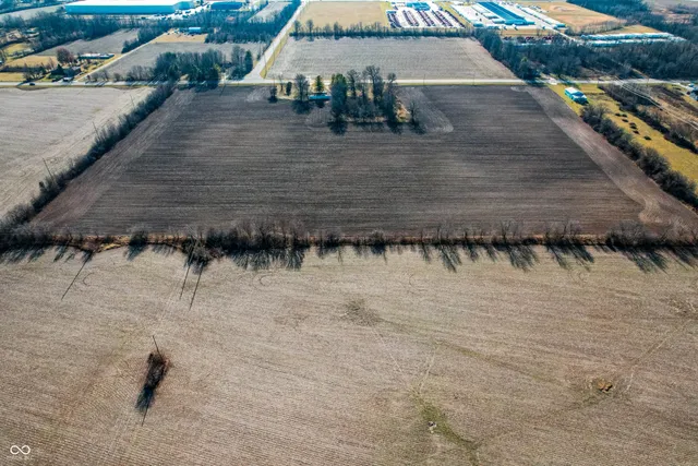 $3,000,000 | 3640 West 67th Street, Anderson, IN 46011