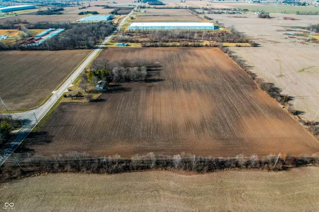 $3,000,000 | 3640 West 67th Street, Anderson, IN 46011