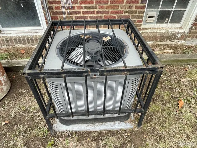 $335,000 | 1118 Ursula Avenue, University City, MO 63130