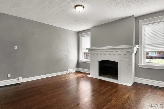 $335,000 | 1118 Ursula Avenue, University City, MO 63130