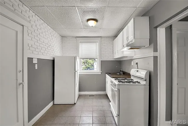 $335,000 | 1118 Ursula Avenue, University City, MO 63130