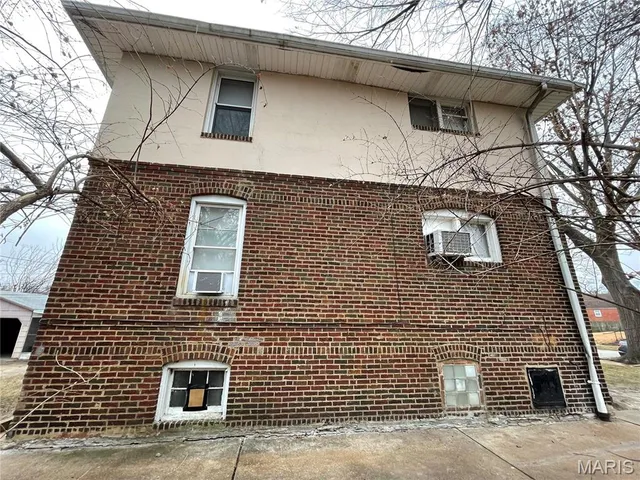 $335,000 | 1118 Ursula Avenue, University City, MO 63130