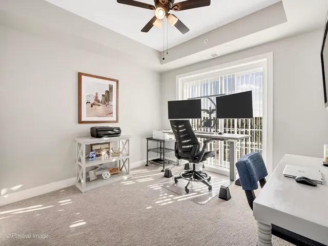 $424,900 | 10735 Clock Tower Drive, Unit 503, Countryside, IL 60525