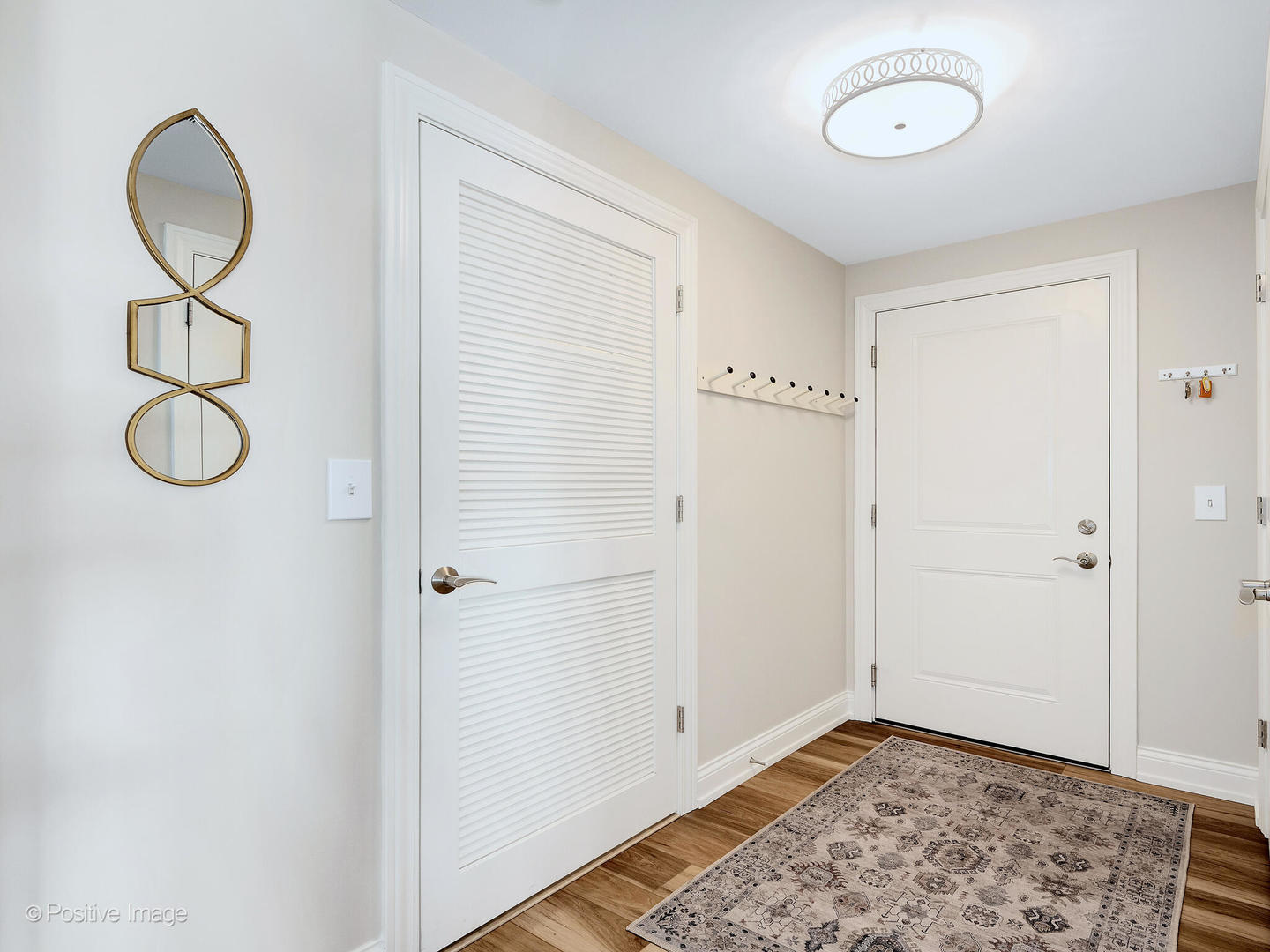 10735 Clock Tower Drive, Unit 503 Countryside, IL 60525 - Photo 2 of 24