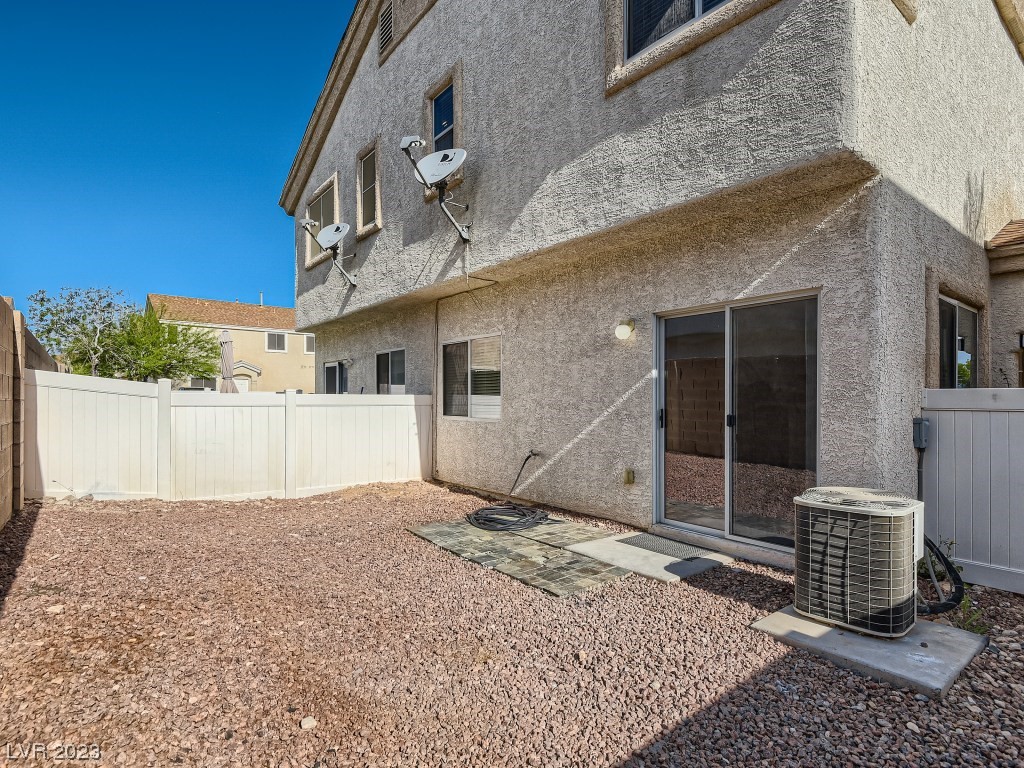 8667 Roping Rodeo Avenue, Unit 103 Las Vegas, NV 89178 - Photo 7 of 17 Gallery Image 7