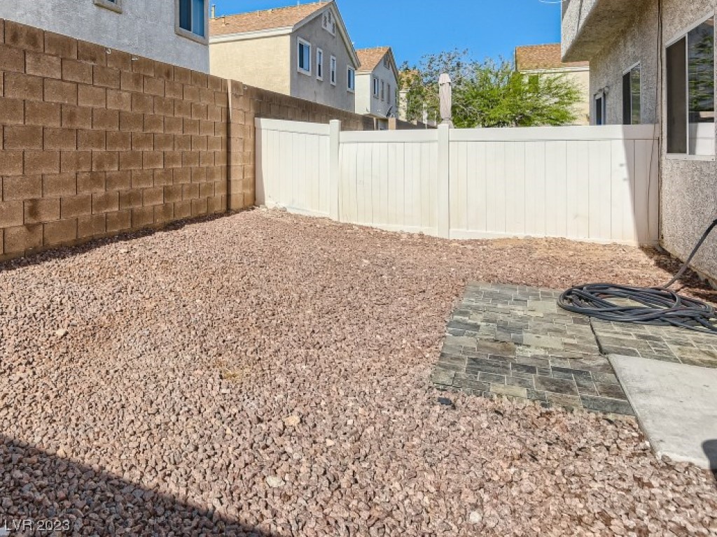 8667 Roping Rodeo Avenue, Unit 103 Las Vegas, NV 89178 - Photo 8 of 17 Gallery Image 8