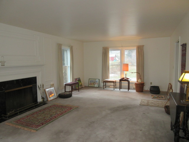 707 Garden Road DeKalb, IL 60115 - Photo 4 of 19