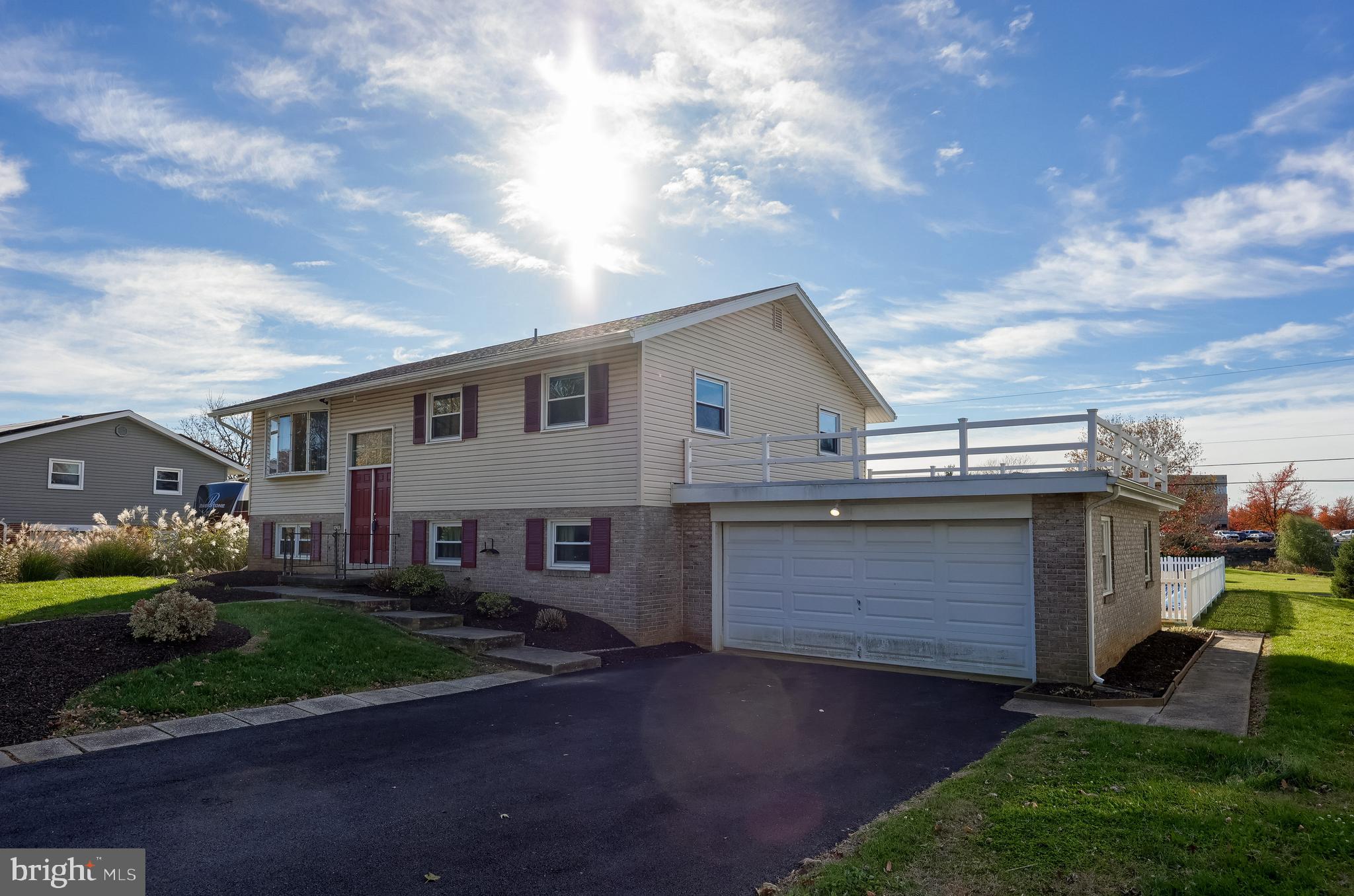 430 Biscayne Road Lancaster, PA 17601 - Photo 2 of 50 Gallery Image 2