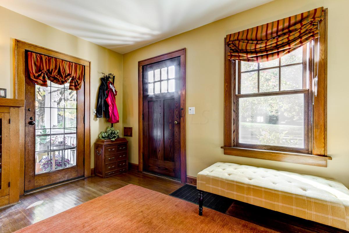 108 East Torrence Road Columbus, OH 43214 - Photo 14 of 29 Gallery Image 14
