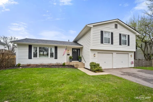 $550,000 | 800 Fellows Street, St. Charles, IL 60174