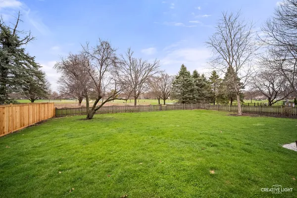 $550,000 | 800 Fellows Street, St. Charles, IL 60174