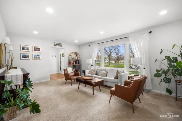 $550,000 | 800 Fellows Street, St. Charles, IL 60174