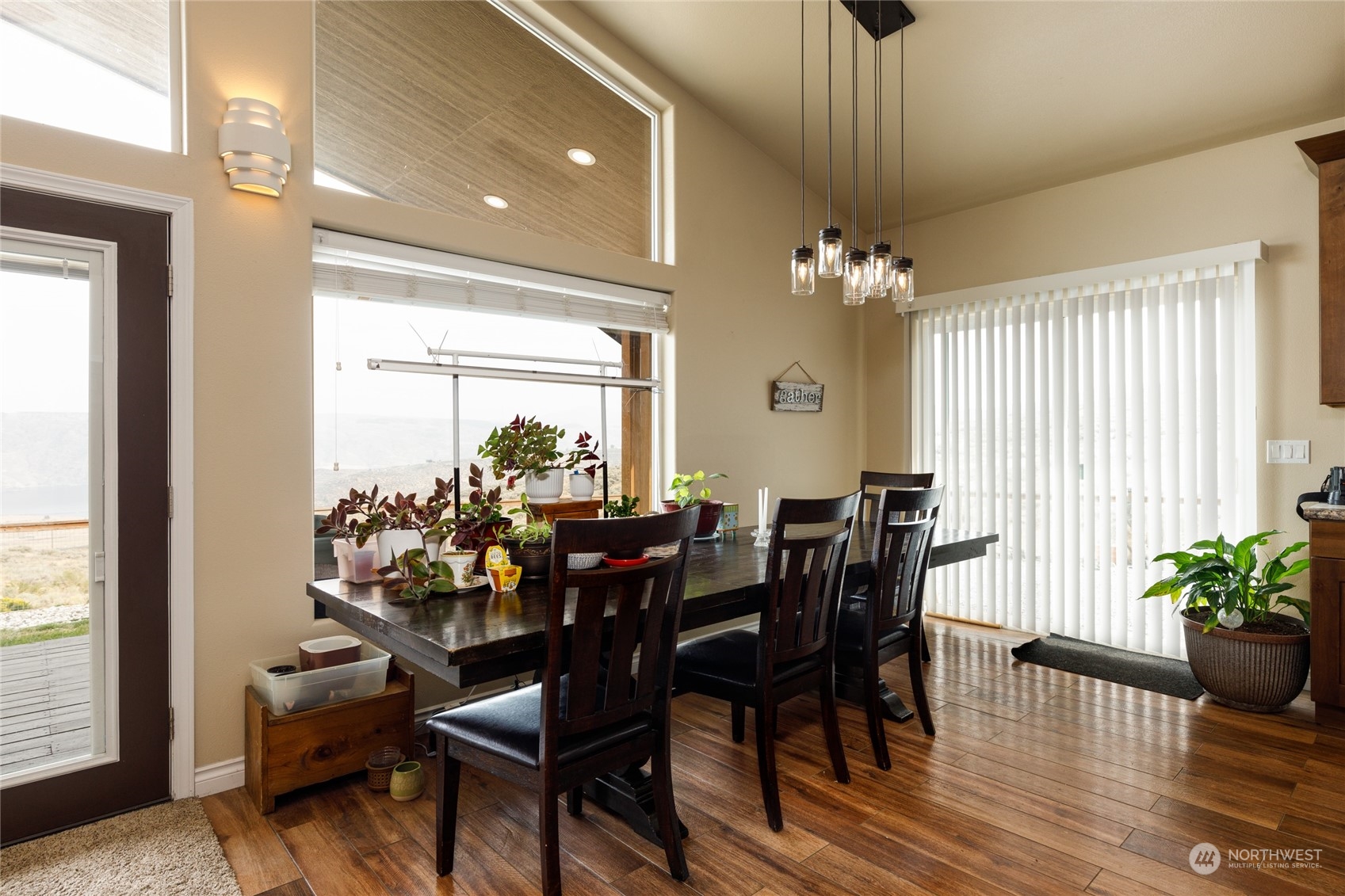 44651 Powell Ridge Road Grand Coulee, WA 99133 - Photo 16 of 40 Gallery Image 16