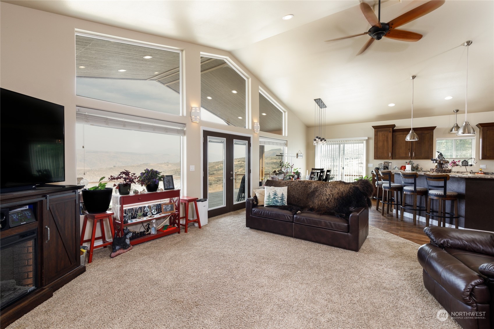 44651 Powell Ridge Road Grand Coulee, WA 99133 - Photo 8 of 40 Gallery Image 8