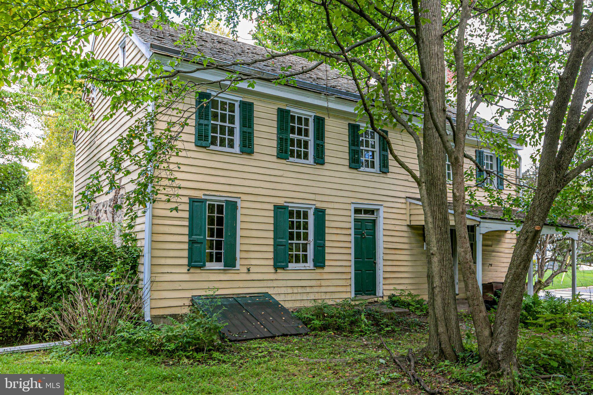 2071 Pennington Road Ewing, NJ 08618 - Photo 1 of 45 Gallery Image 1