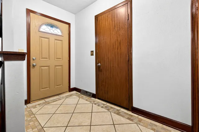 $199,000 | 801 Olson Avenue, Unit A, Appleton, WI 54914