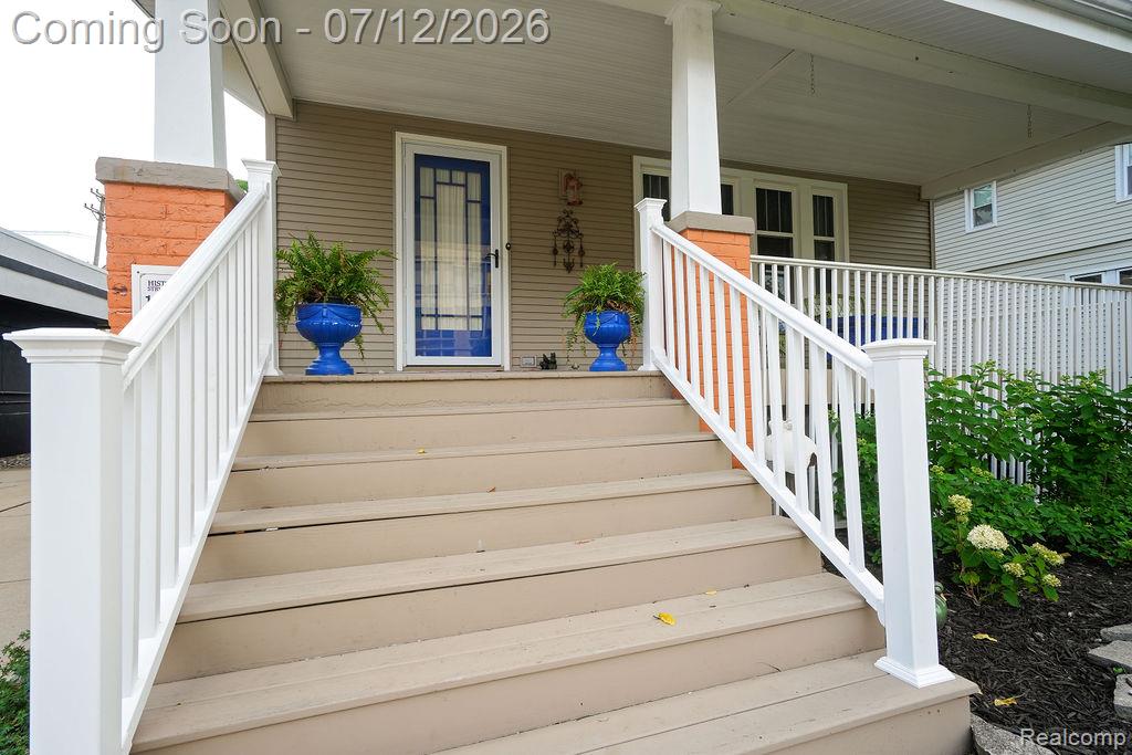 545 Eureka Road Wyandotte, MI 48192 - Photo 4 of 58 Wyandotte(4of85)copy.jpg