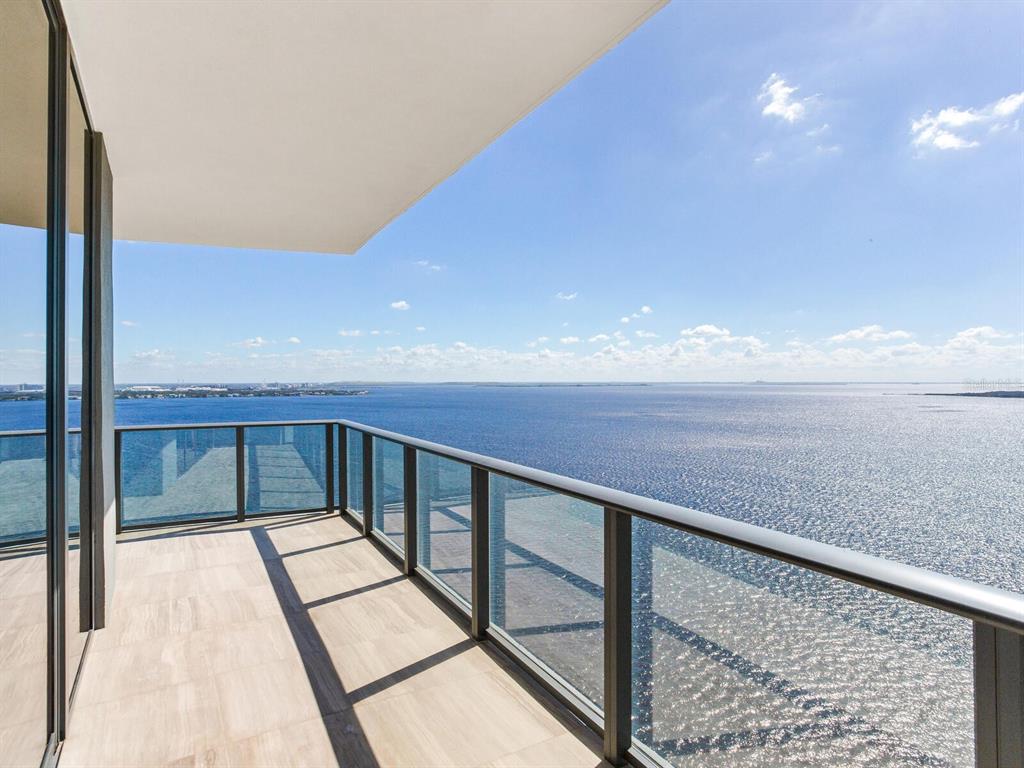 3101 Bayshore Boulevard, Unit 2204 Tampa, FL 33629 - Photo 28 of 60 a view of balcony with furniture