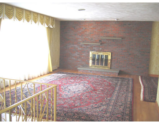 74 Mosman Street Newton, MA 02465 - Photo 2 of 6