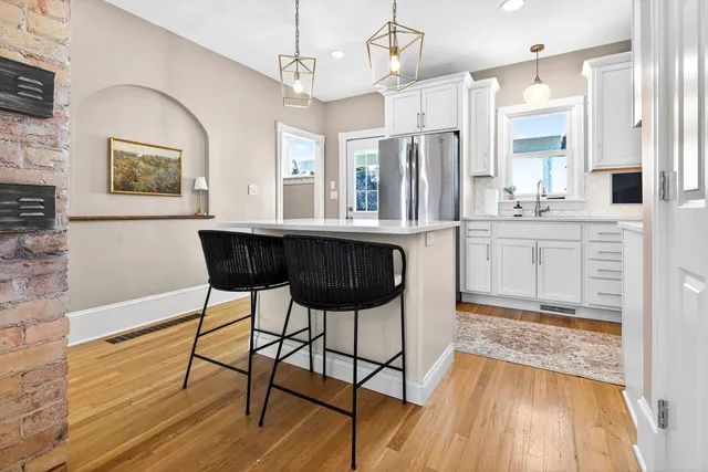 $359,900 | 403 Pine Street, Neenah, WI 54956