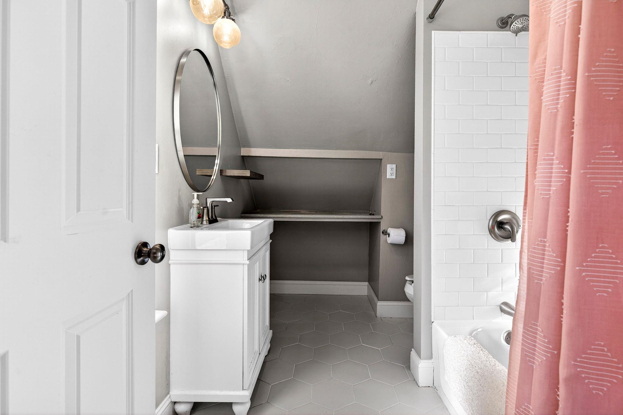 403 Pine Street Neenah, WI 54956 - Photo 34 of 42