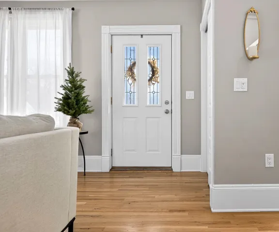 $359,900 | 403 Pine Street, Neenah, WI 54956