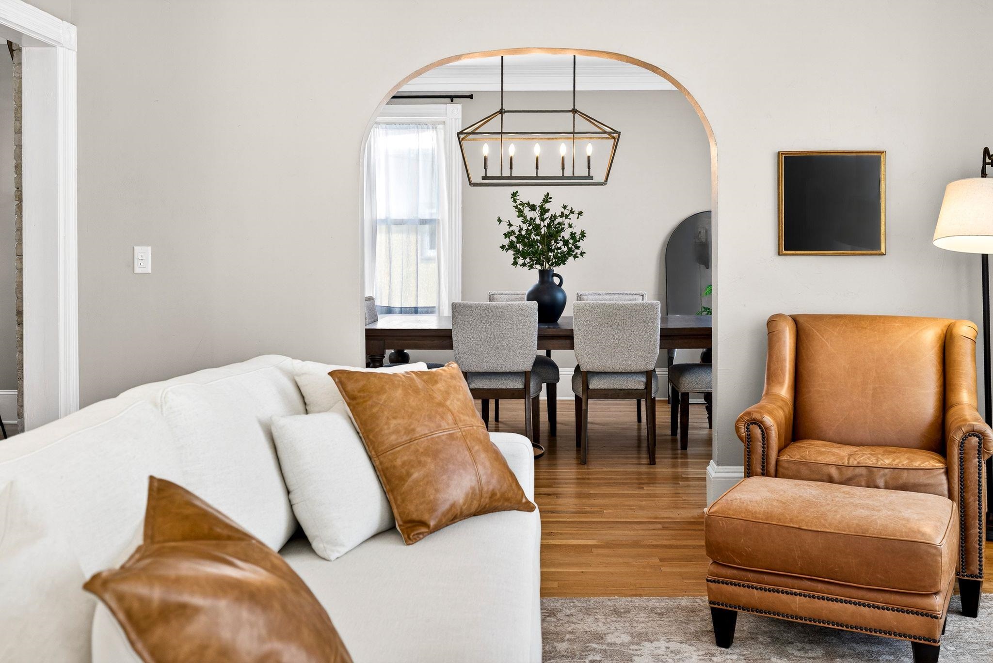 403 Pine Street Neenah, WI 54956 - Photo 9 of 42