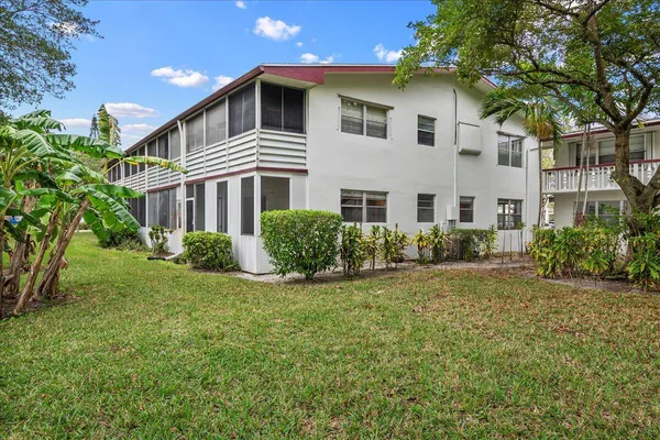 $1,500 | 142 Kent I West Palm Beach, West Palm Beach, FL 33417