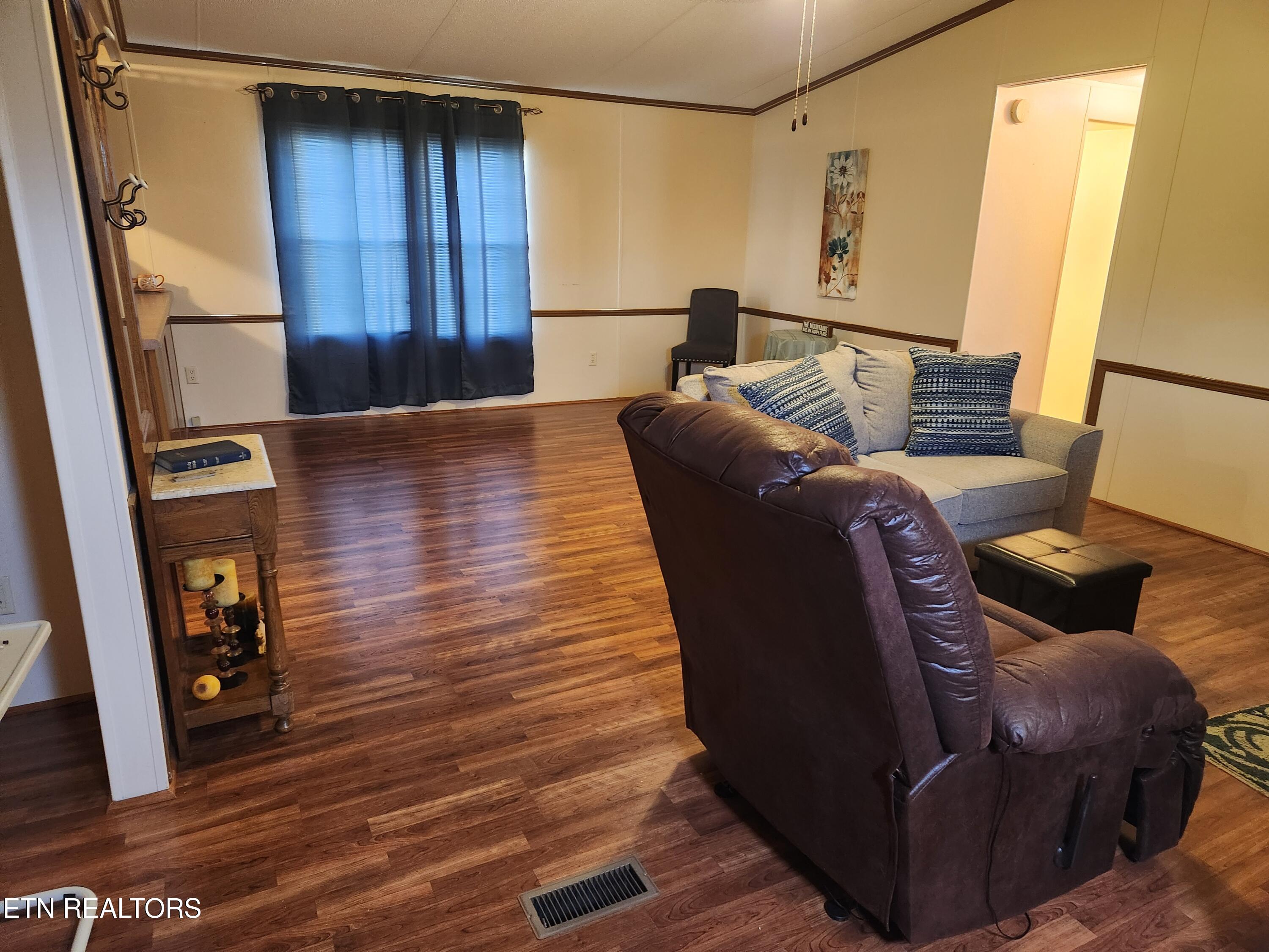 3825 Snyder Road Kodak, TN 37764 - Photo 5 of 20 20250327_160719
