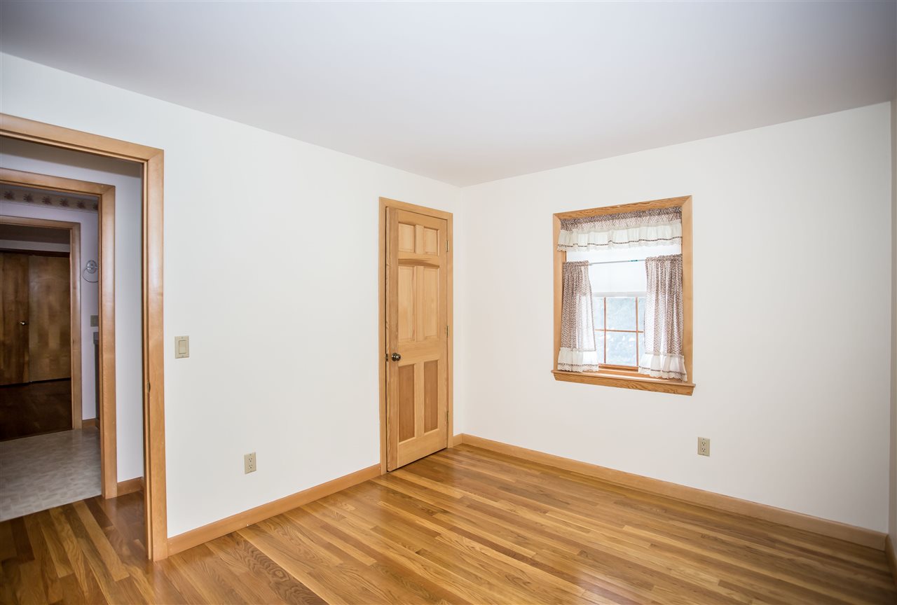 91 Old Rochester Road Somersworth, NH 03878 - Photo 26 of 38