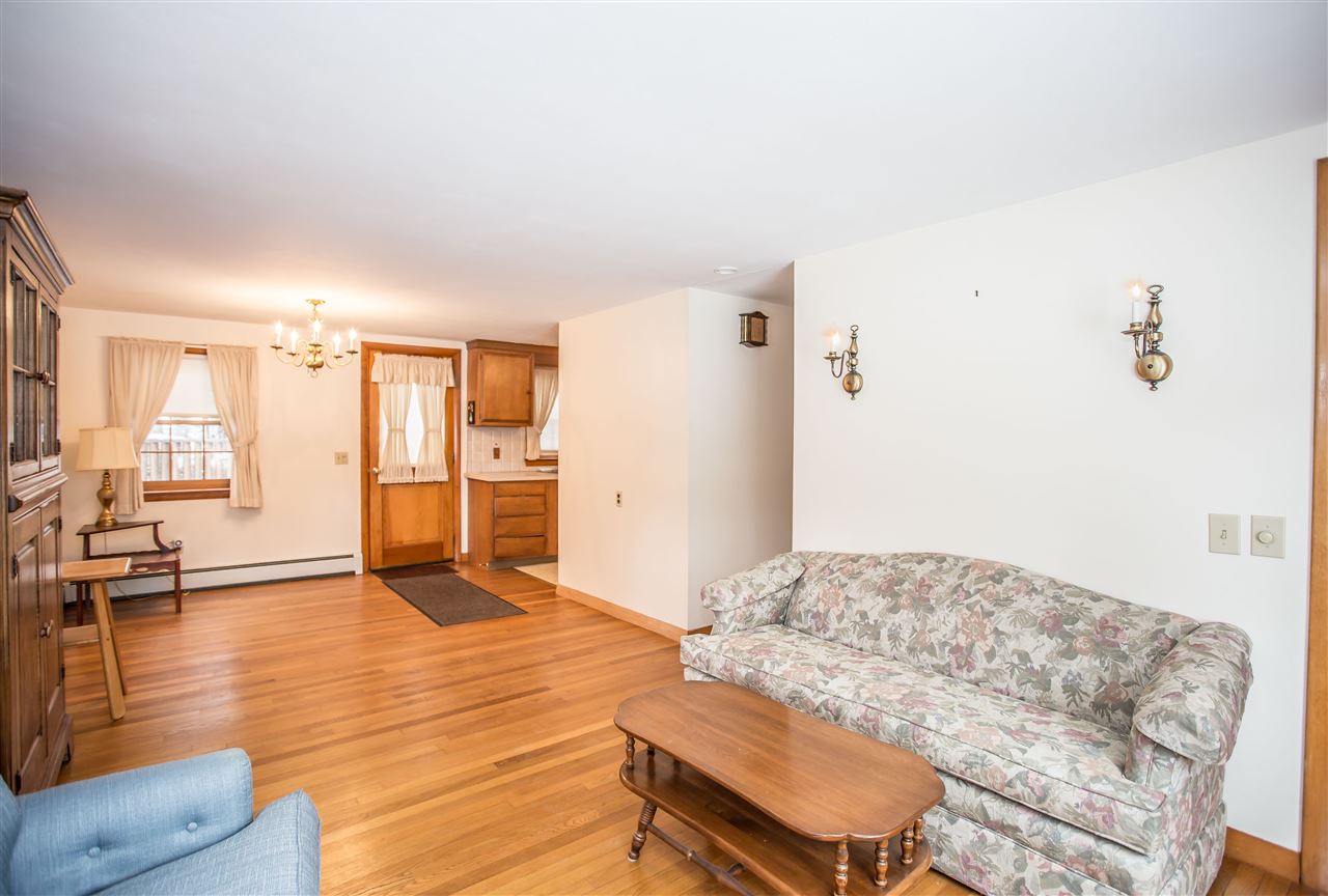 91 Old Rochester Road Somersworth, NH 03878 - Photo 9 of 38