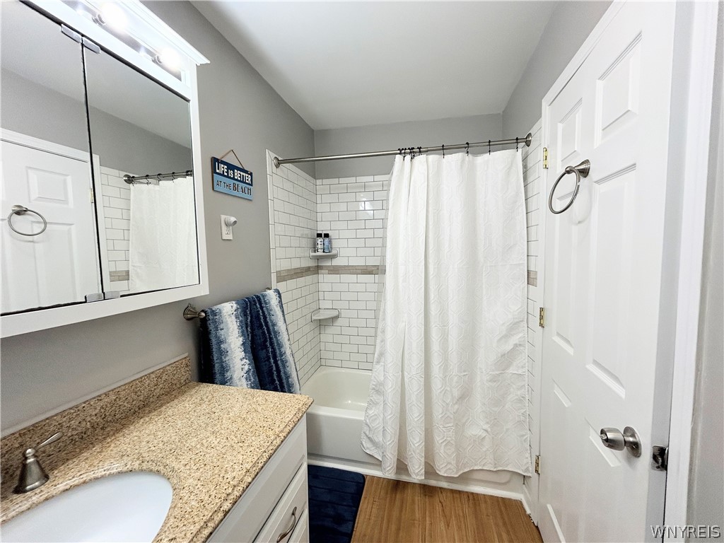 8926 Lake Shore Road Evans, NY 14006 - Photo 19 of 50 Beach House Full Bath