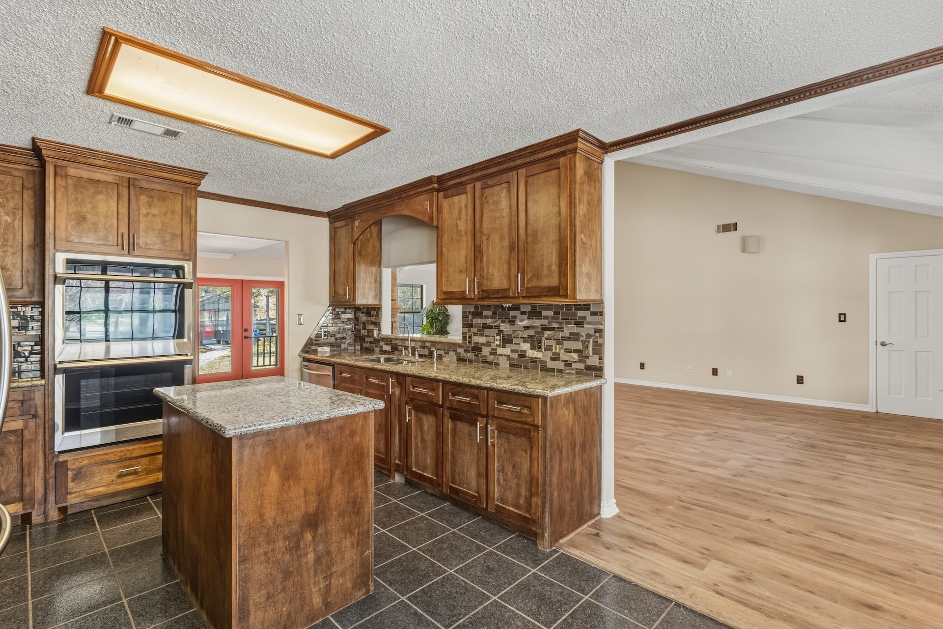 6214 Bayou Boulevard Baytown, TX 77521 - Photo 12 of 43