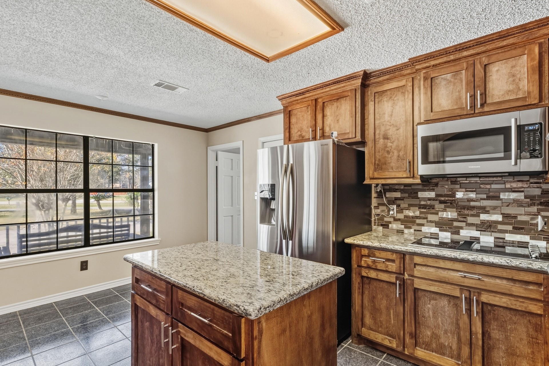 6214 Bayou Boulevard Baytown, TX 77521 - Photo 15 of 43