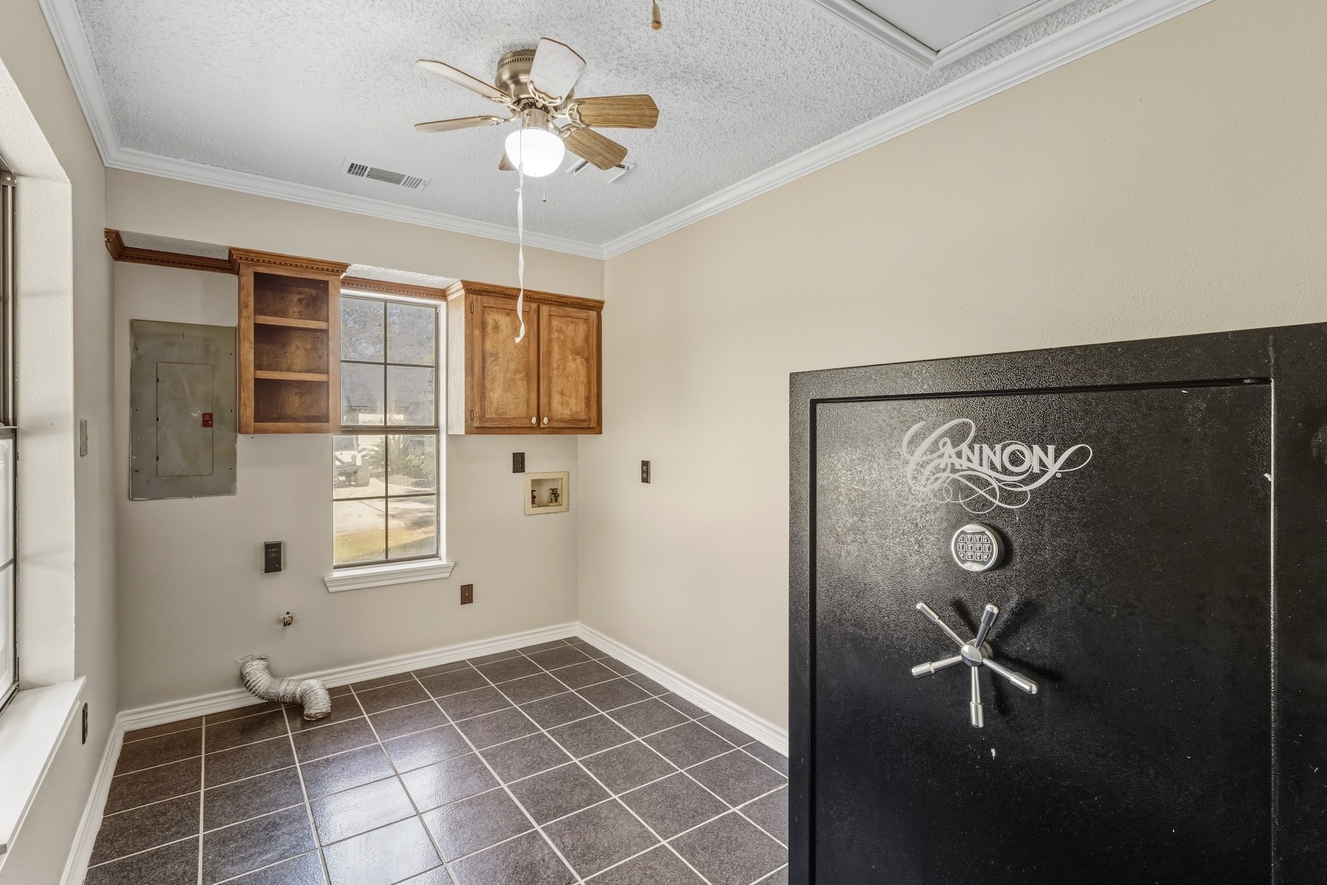 6214 Bayou Boulevard Baytown, TX 77521 - Photo 17 of 43