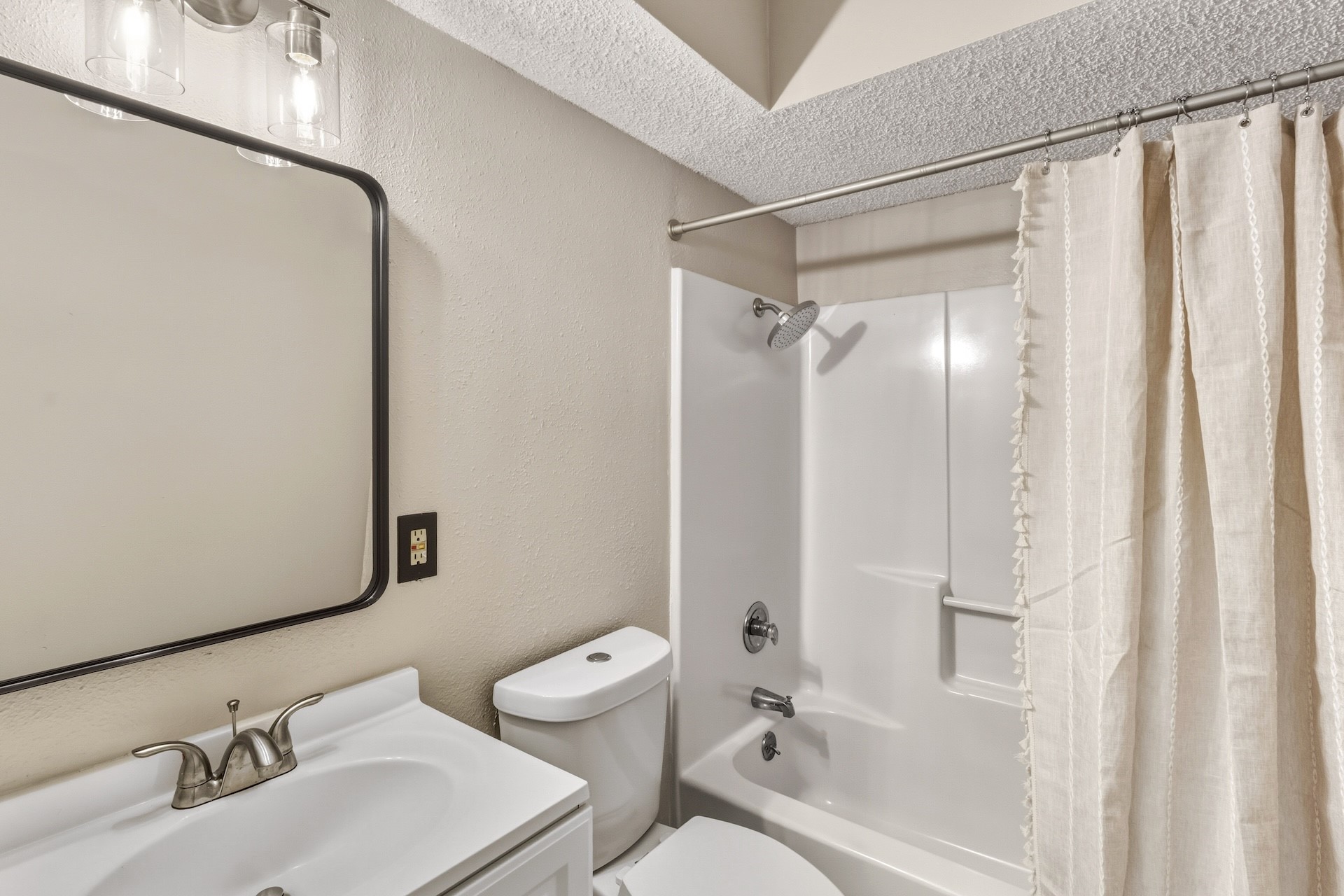 6214 Bayou Boulevard Baytown, TX 77521 - Photo 32 of 43